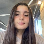 Ragazza di quarta liceo che offre ripetizioni per ragazzi elementari, medie e biennio del liceo di matematica, geometria e scienze